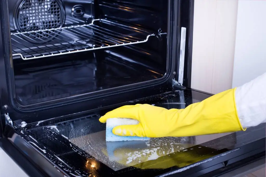 Cheltenham Cleaners-oven-cleaning-service
